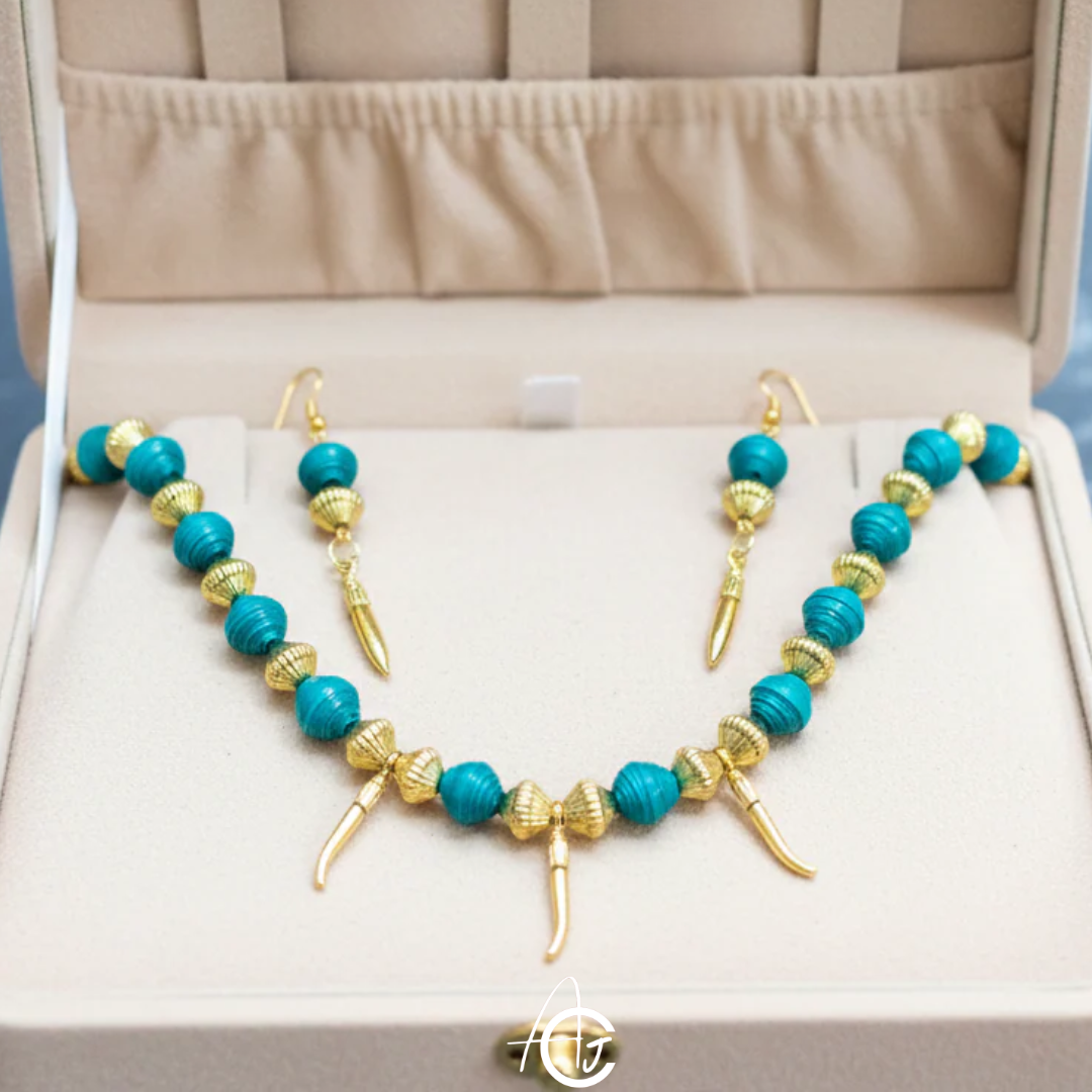 Beads Necklace Set : Handmade