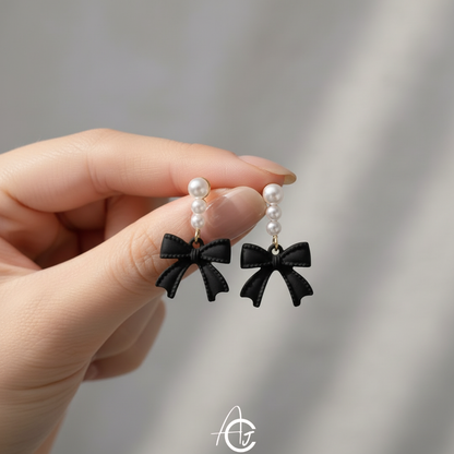 Pearl Black Bow Earring