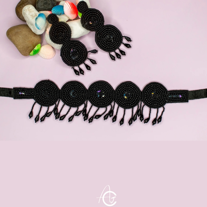 Beads Embroidered Necklace Set : Handmade