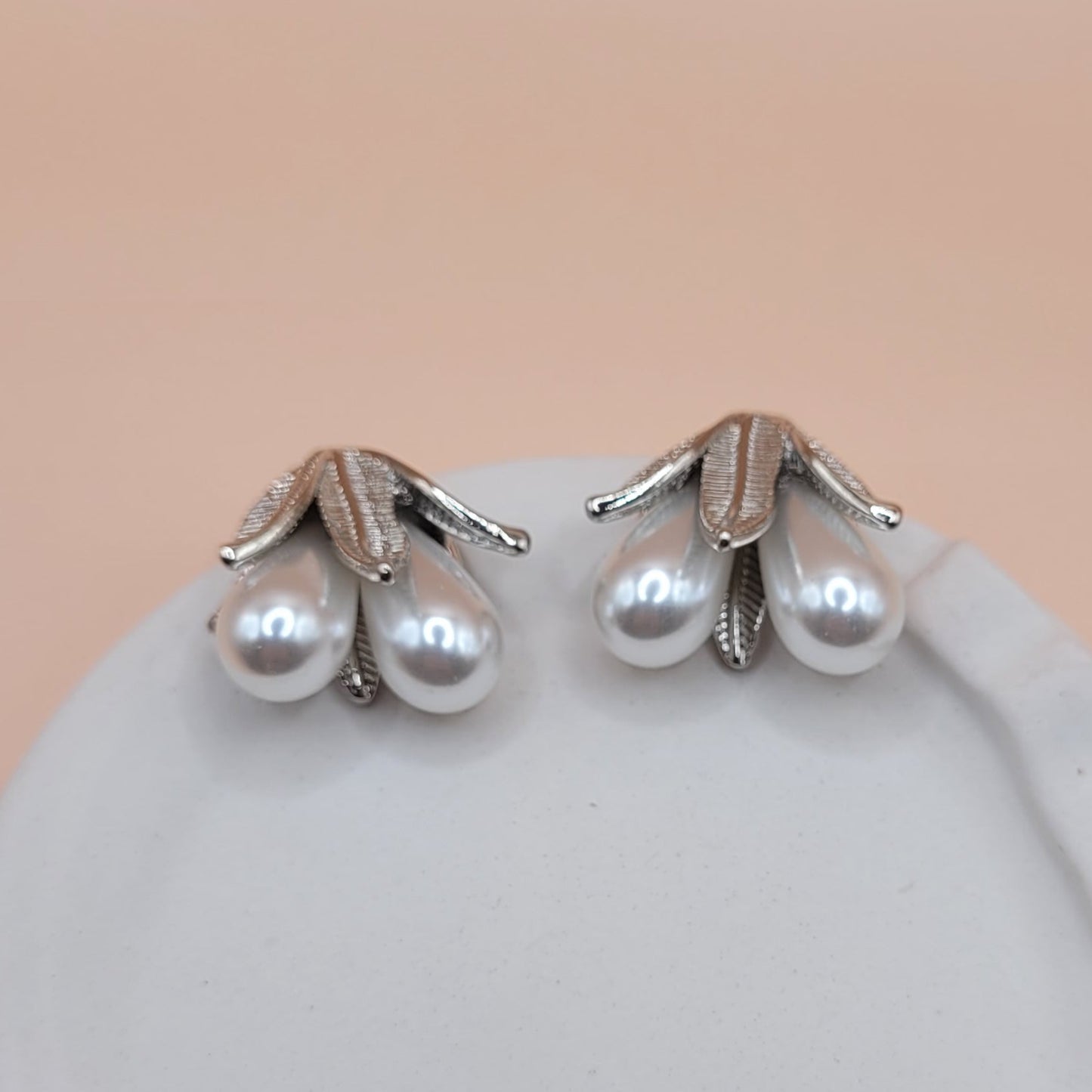 Hanging Pearls Earrings
