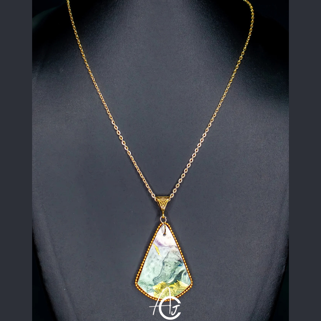 Fluid Necklace : Handmade