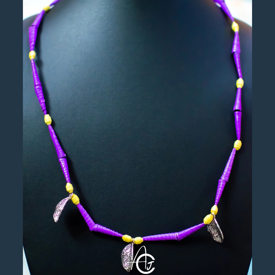 Beads Necklace : Handmade