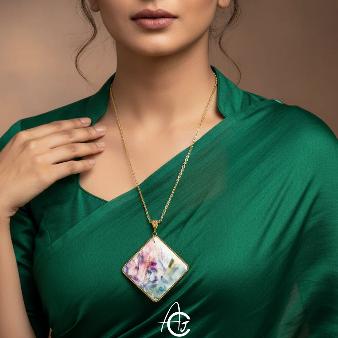 Fluid Necklace : Handmade