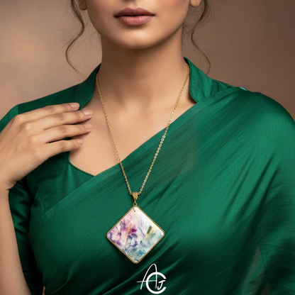 Fluid Necklace : Handmade