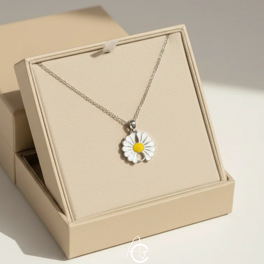 Daisy Necklace