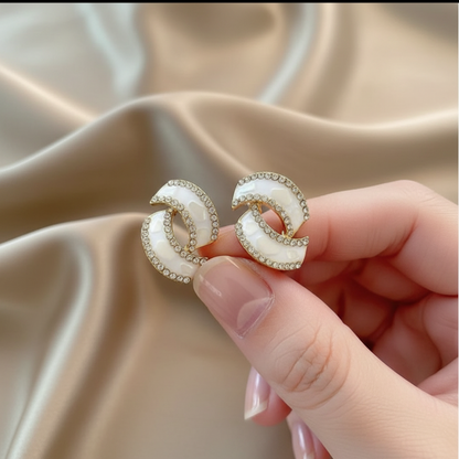 Whirl Stud Jazzy Earrings