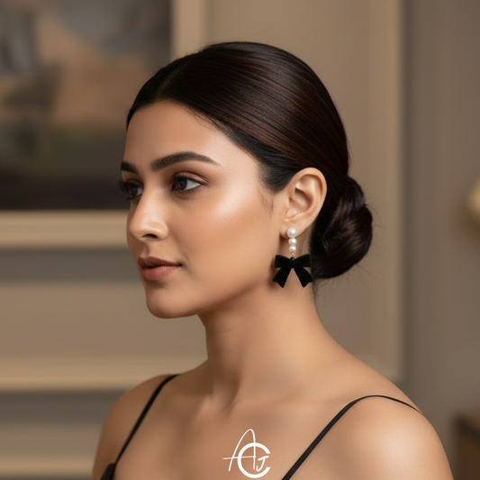 Pearl Black Bow Earring