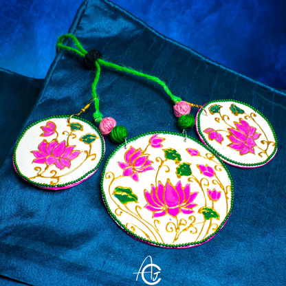 Statement Necklace set, Handpainted : Handmade