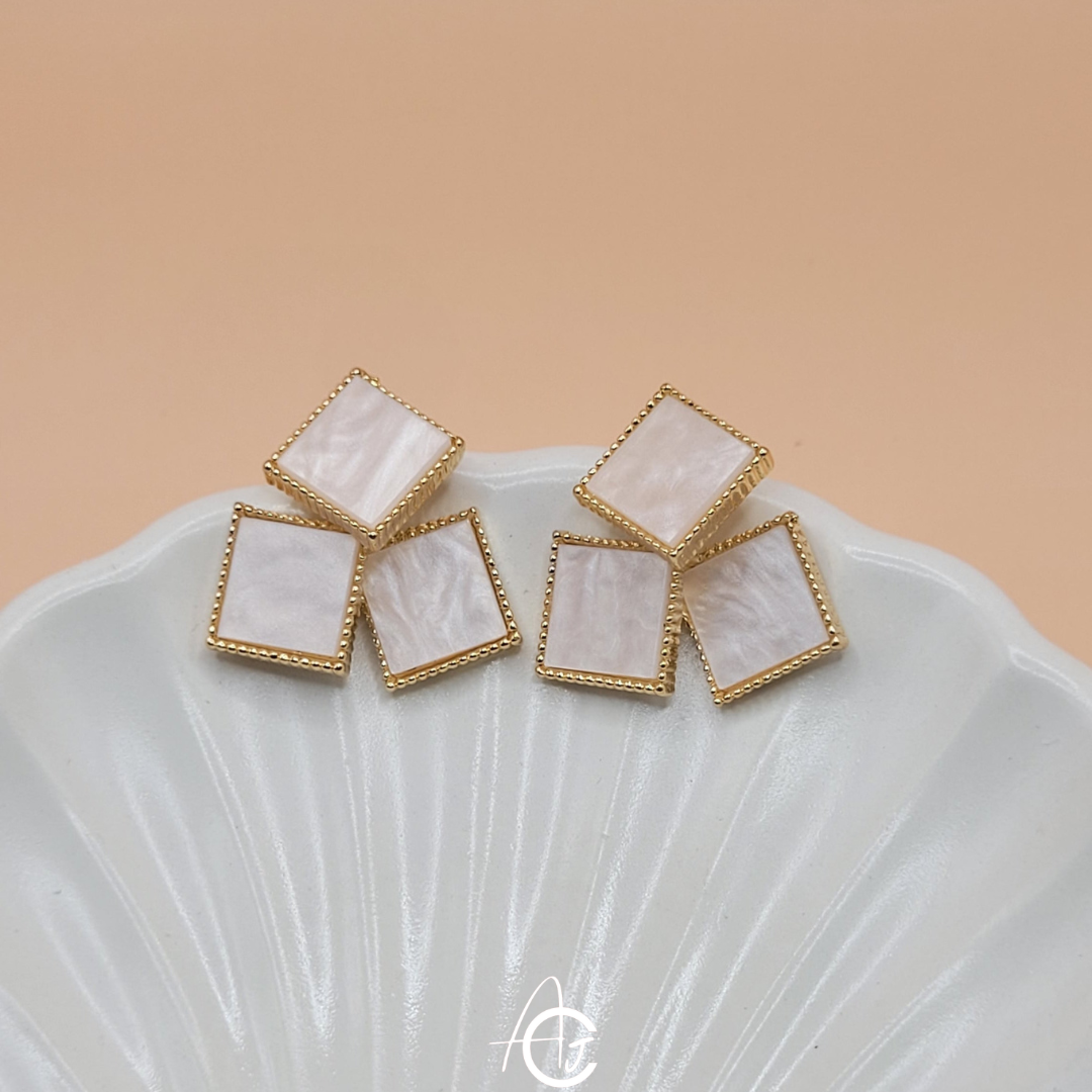 Shell Triangle Earrings Gold Tone