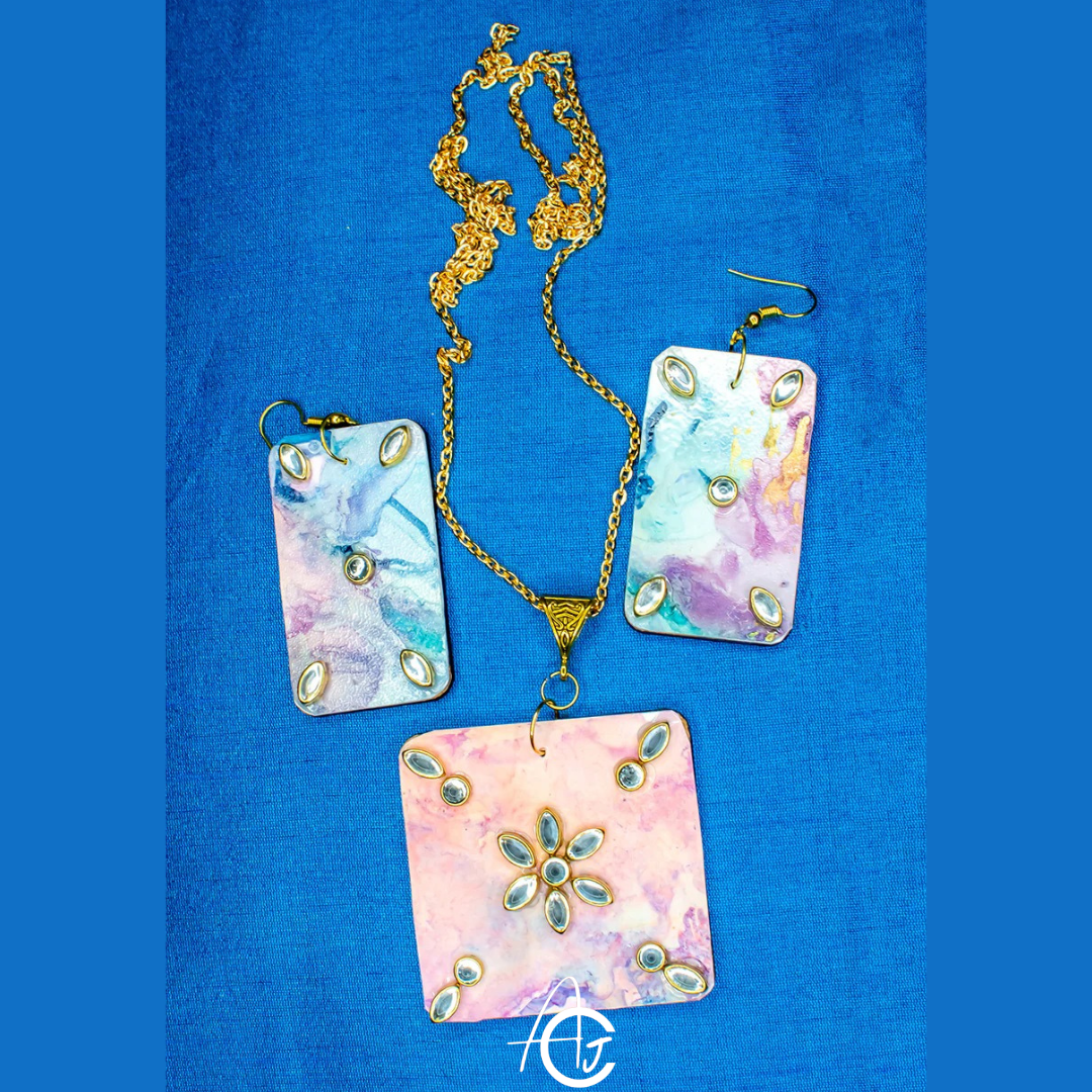 Fluid Necklace Set : Handmade