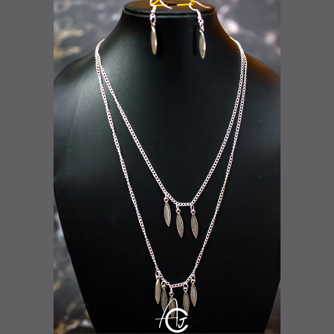 Chain Necklace Set : Handmade