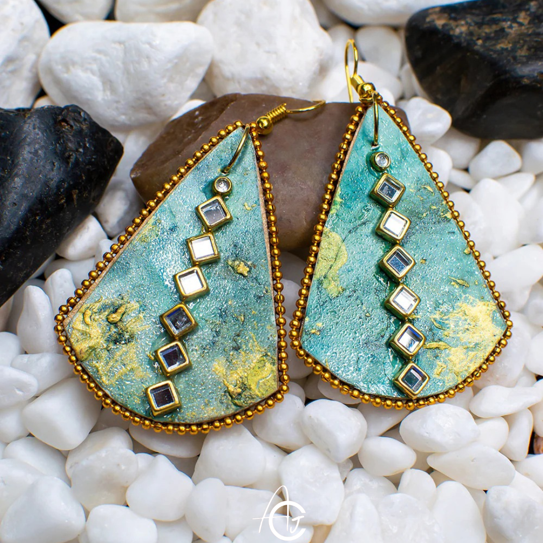 Fluid Earrings : Handmade