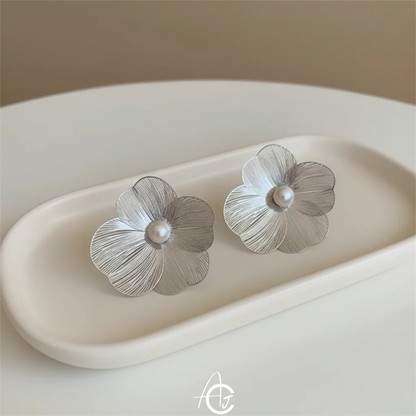 Daisy Silver Earrings