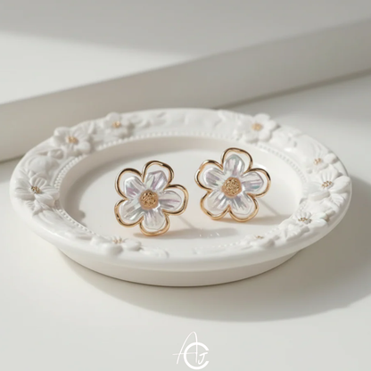 Flower Minimal Earrings