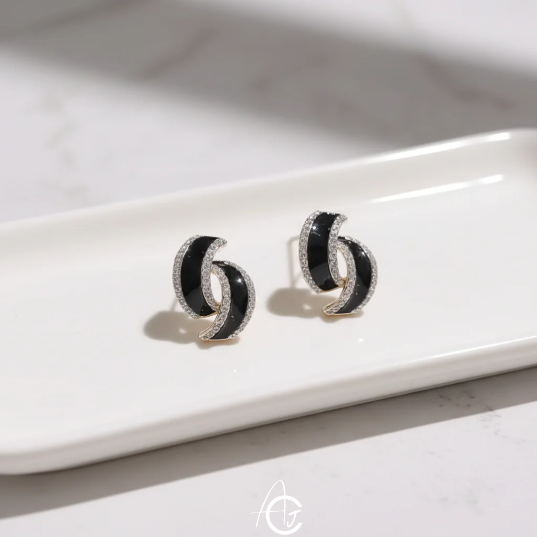Whirl Stud Jazzy Earrings