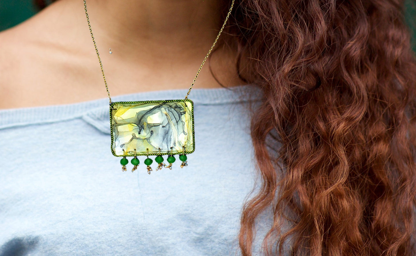 Green Fluid Necklace : Handmade