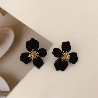 Pretty Flower Earrings