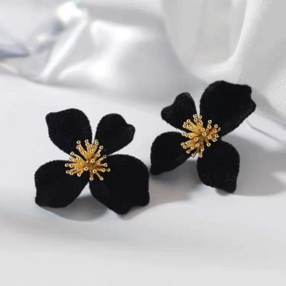 Pretty Flower Earrings