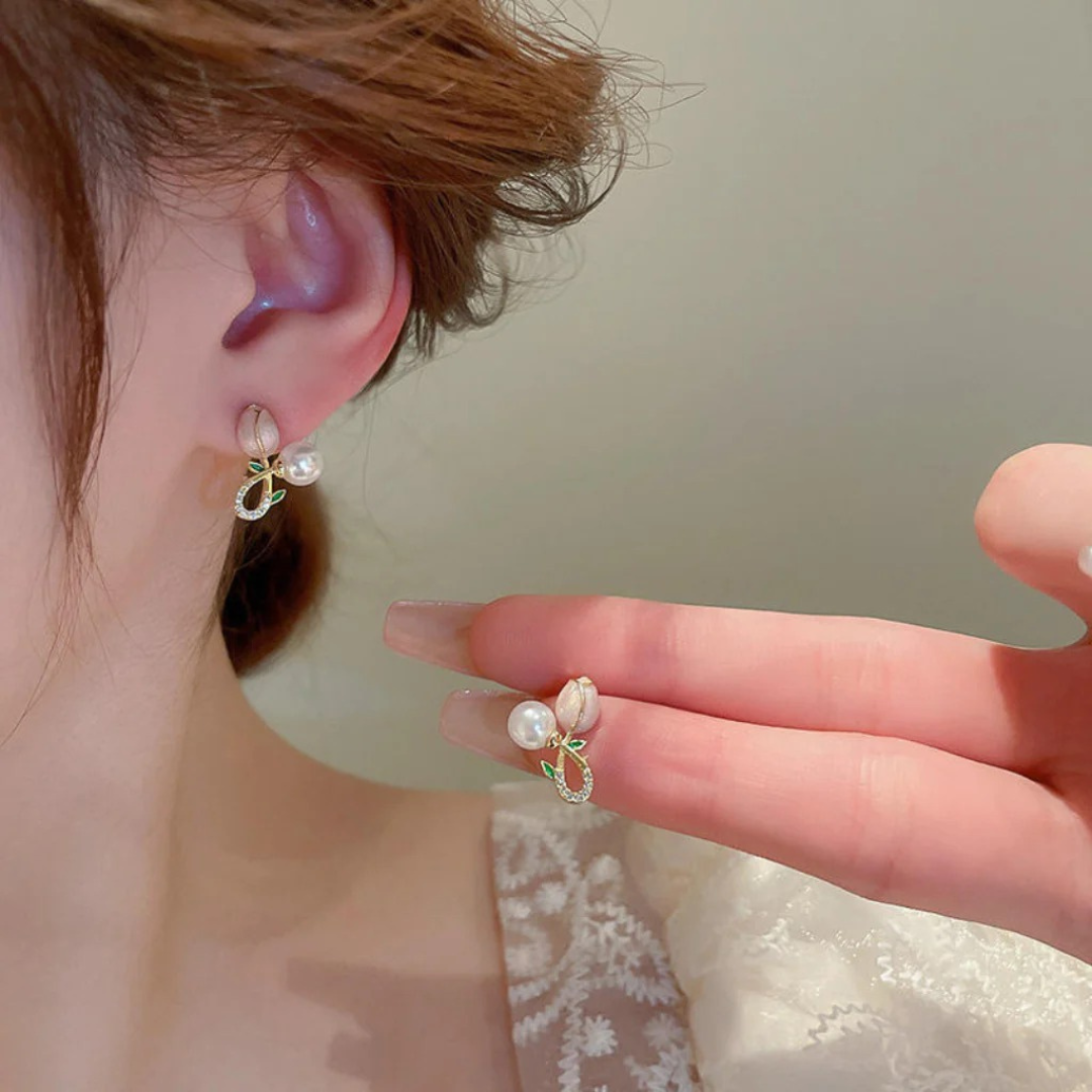 Shiney Daisy Earrings