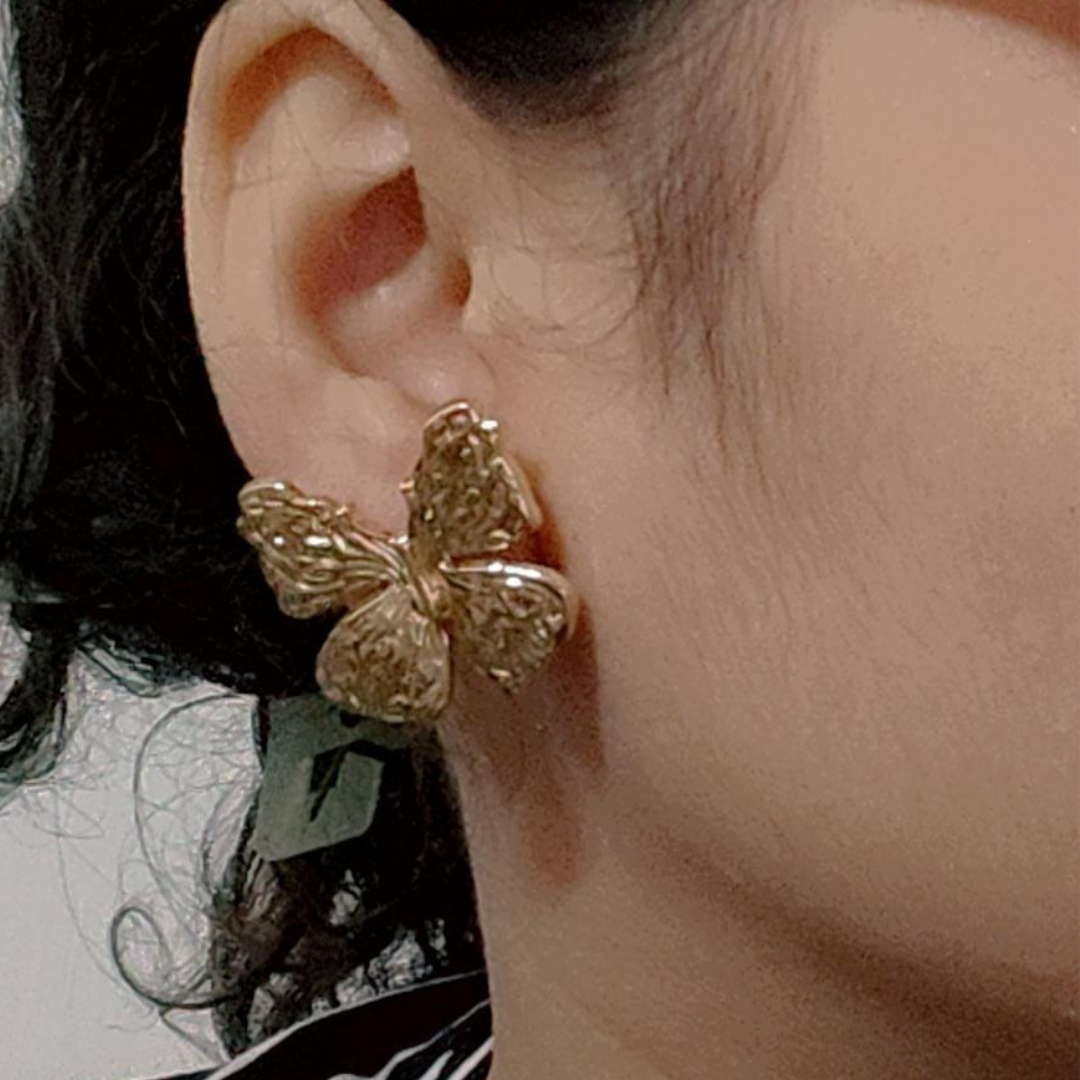 korean style earrings,korean fashion earrings,fancy stylish earrings,new trendy jewellery,inexpensive fashion jewelry,korean earrings,trending earrings designs,Pearl Earrings, Pearl Necklace