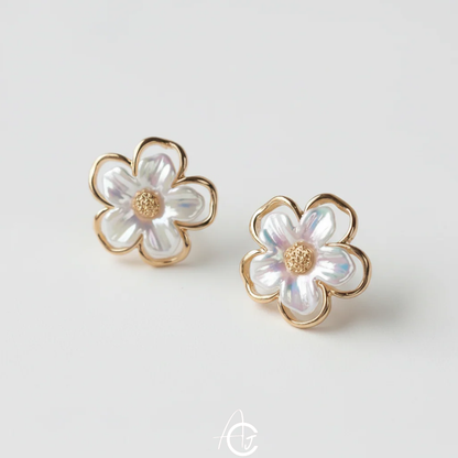 Flower Minimal Earrings