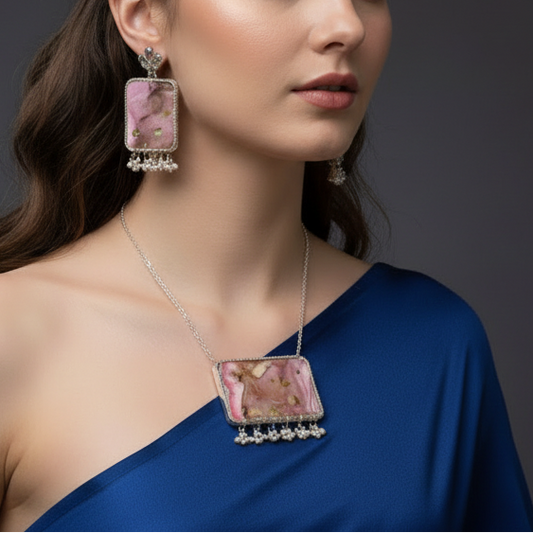 Fluid Necklace Set : Handmade