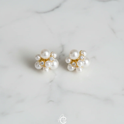 Pearls Bling Studs Earrings