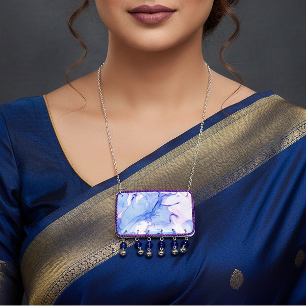 Fluid Necklace : Handmade