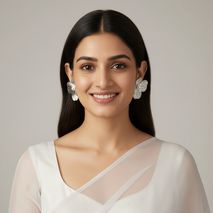 Daisy Silver Earrings