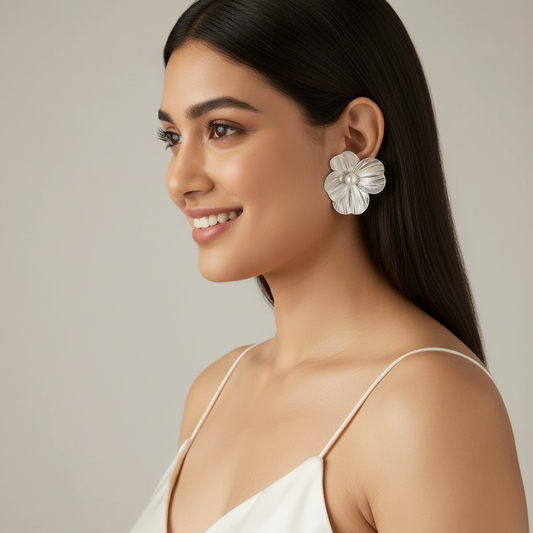 Daisy Silver Earrings