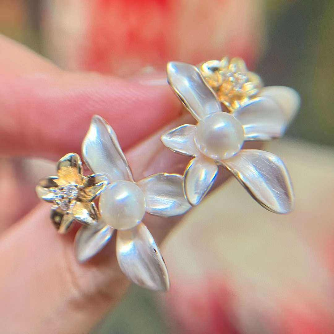 Flower Bling Earrings