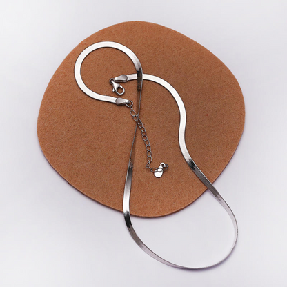 Trendy Fashionista Neckchain