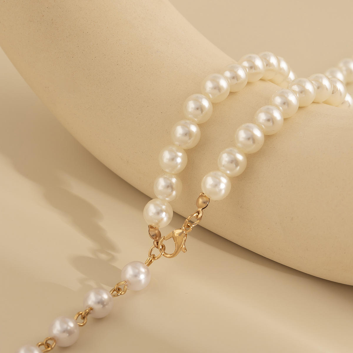 Pearl And Chain Necklace