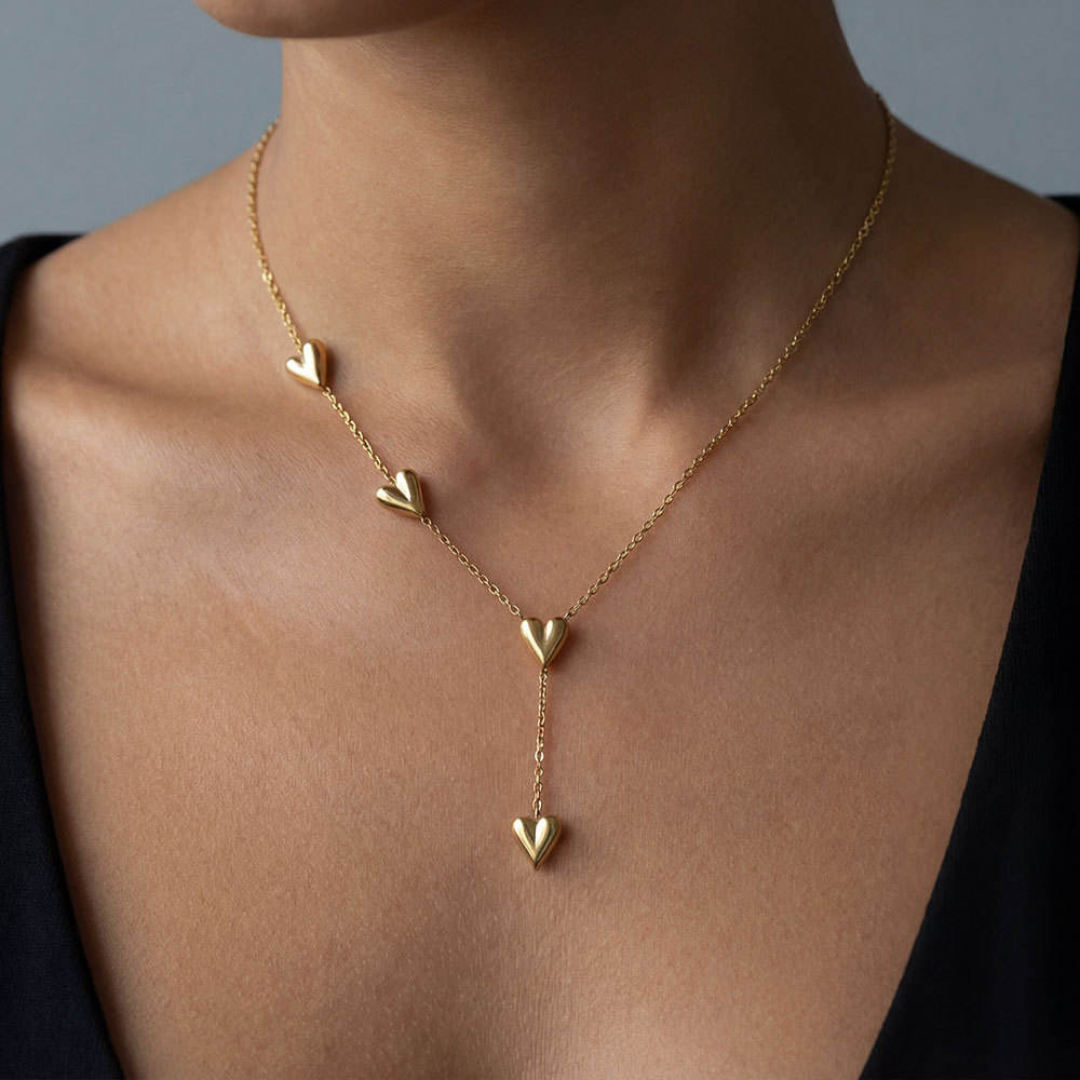 Gleamy Necklace
