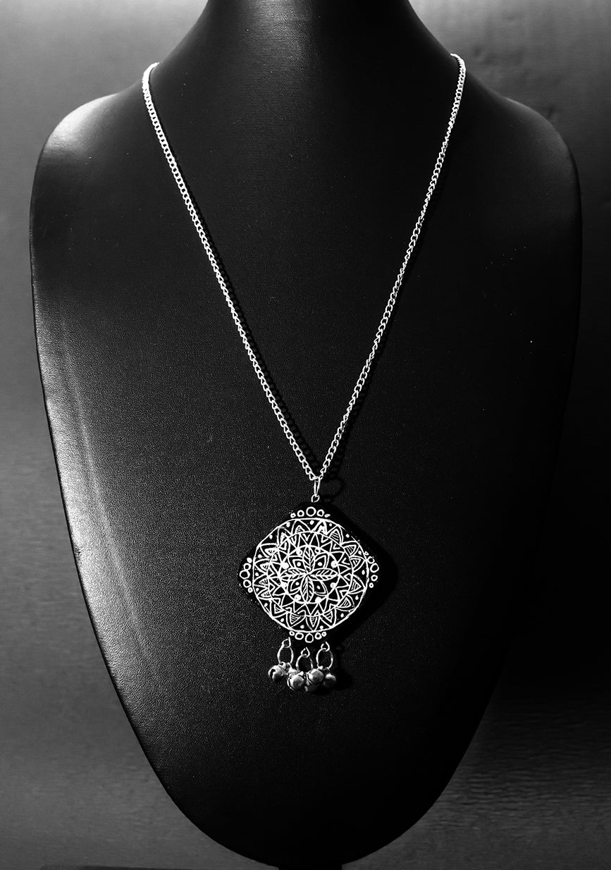 Black Necklace set, Handpainted : Handmade