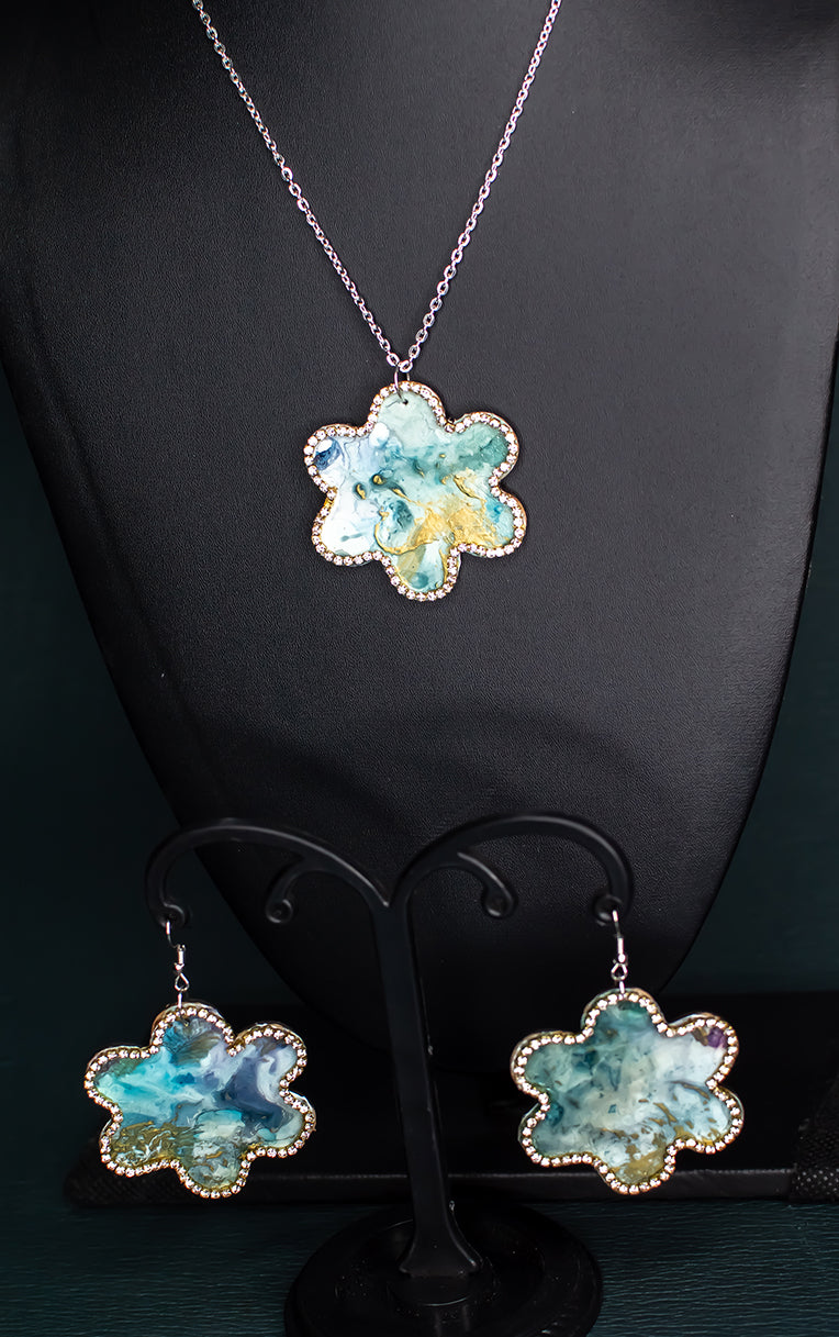 Flower Fluid Necklace set : Handmade