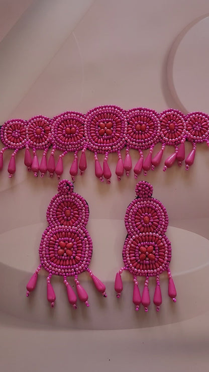 Esha Embroidered Necklace Set : Handmade
