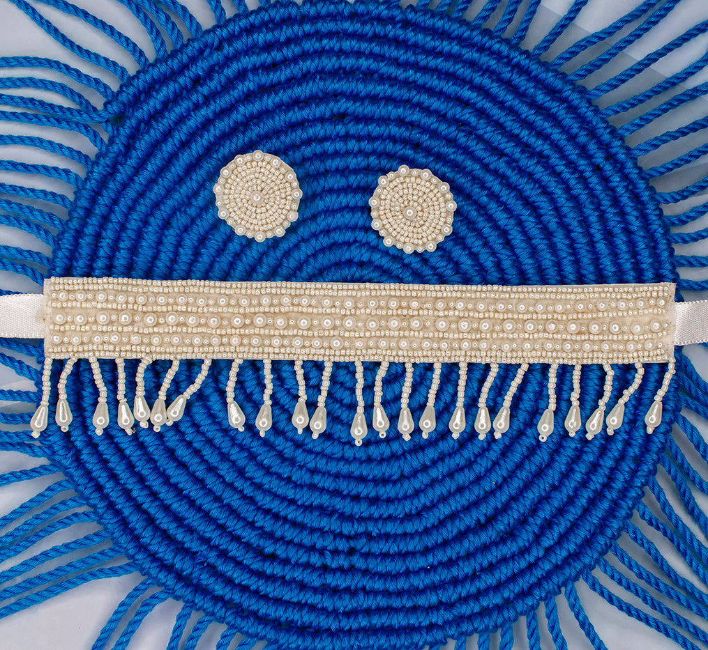 Abelone Embroidered Necklace Set : Handmade