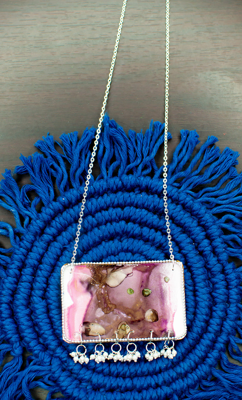 Shalu Fluid Necklace : Handmade