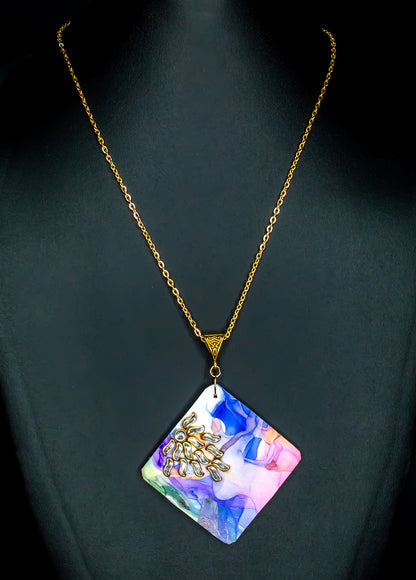Dhara Fluid Chain Necklace : Handmade