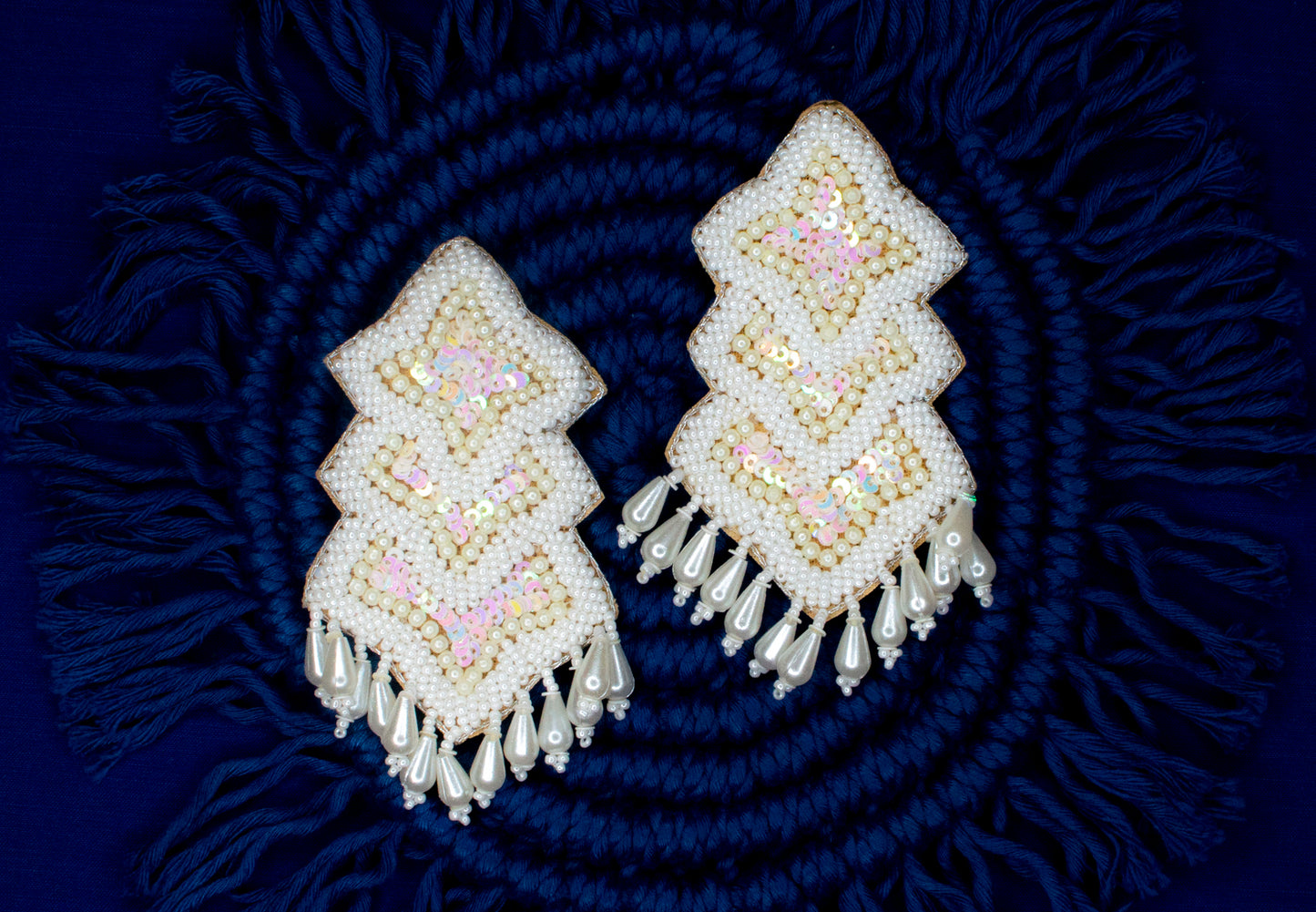 Saloni Embroidered Earrings : Handmade